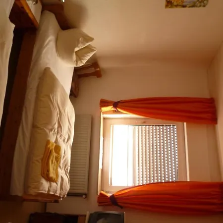 Rotbuche 호텔 Westoverledingen