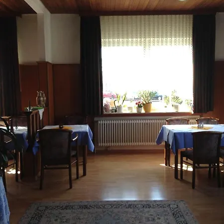 Rotbuche 호텔 Westoverledingen