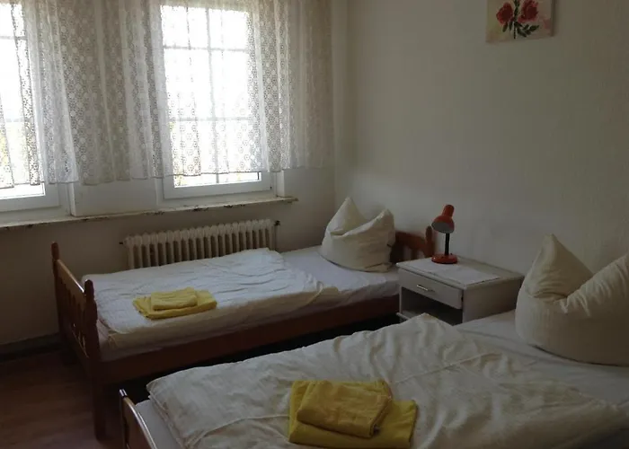 Rotbuche Szálloda 2*