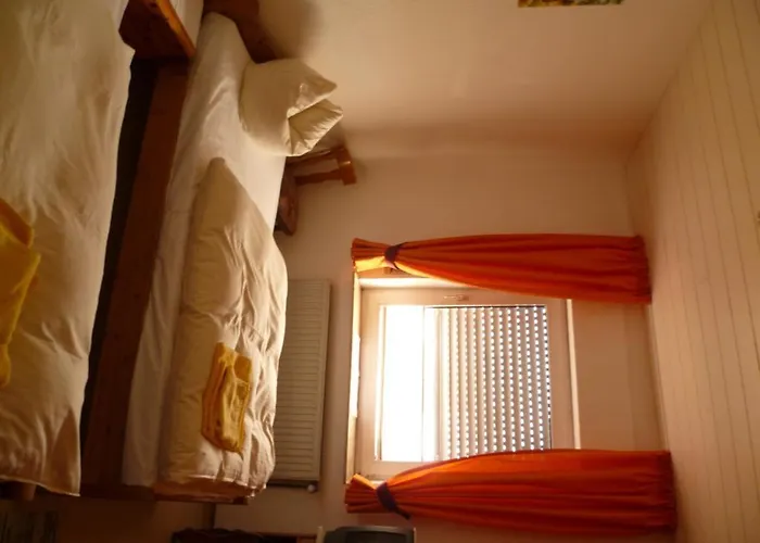 Rotbuche Szálloda Westoverledingen